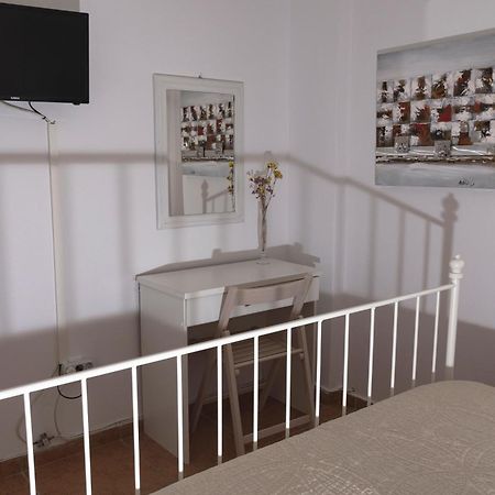 Eleni'S Seaview House Apartment อานดรอส ภายนอก รูปภาพ