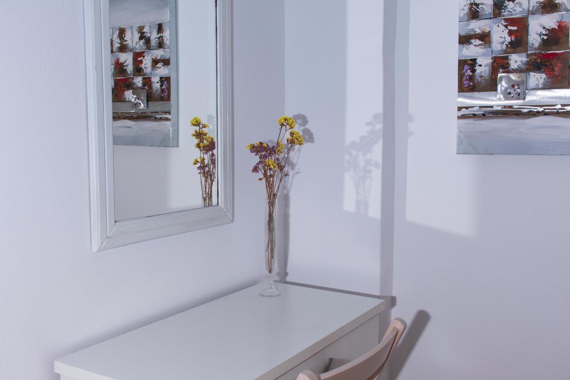 Eleni'S Seaview House Apartment อานดรอส ภายนอก รูปภาพ